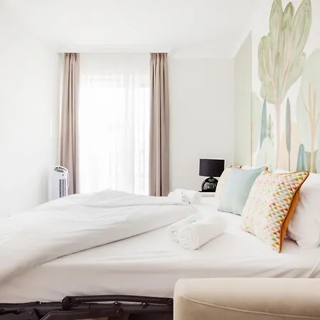 公寓 Your Ideal Escape With Parking Included 布达佩斯